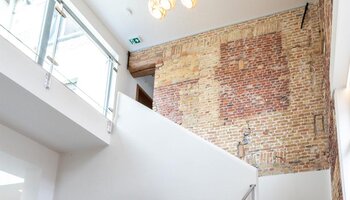 Recent gerenoveerde b&b met 5k | 2 appartementen | handelsgelijkvloers