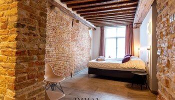 Recent gerenoveerde b&b met 5k | 2 appartementen | handelsgelijkvloers