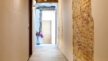Recent gerenoveerde b&b met 5k | 2 appartementen | handelsgelijkvloers