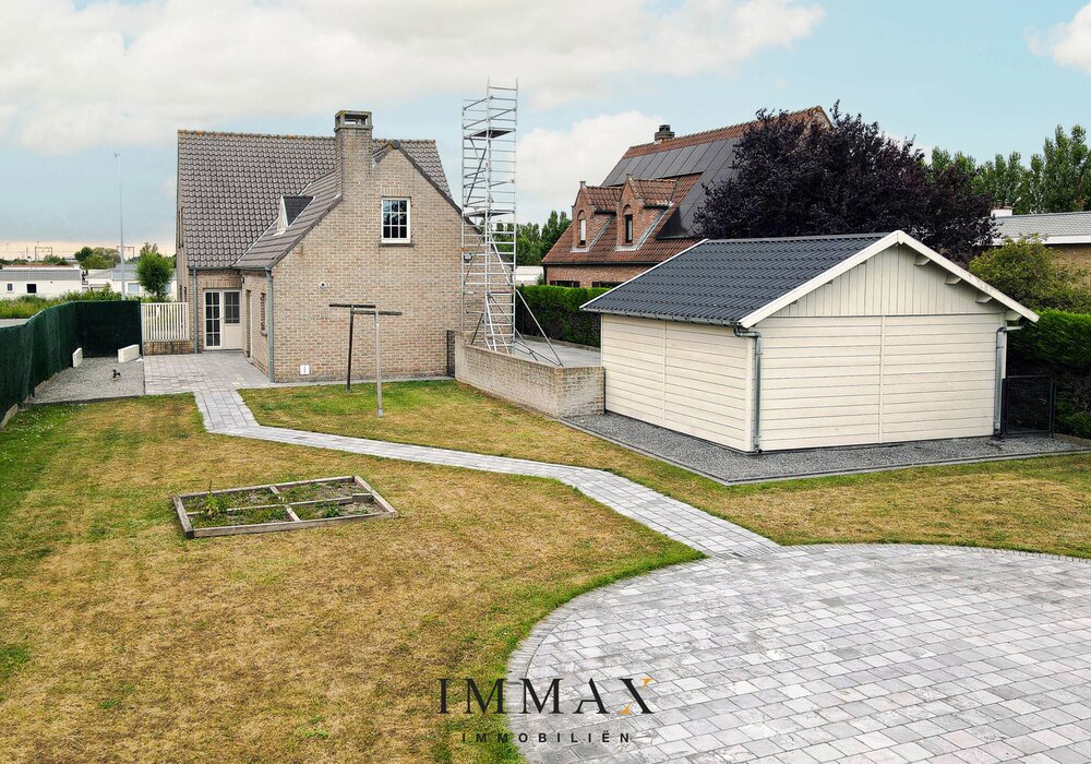 Alleenstaande woning met grote tuin