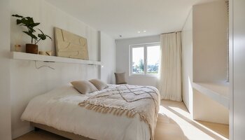 Gerenoveerd appartement, gelegen in prestigieuze villaresidentie 