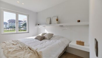Gerenoveerd appartement, gelegen in prestigieuze villaresidentie 