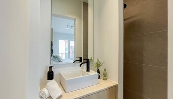 Appartement rénové de 3 CH à Lippenslaan 