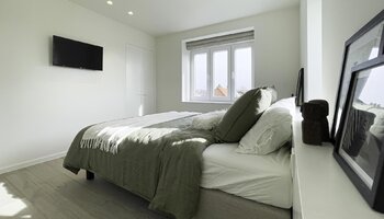 Spacieux appartement (3CH) rénové à Zegemeer 