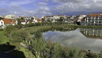 Spacieux appartement (3CH) rénové à Zegemeer 