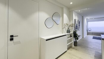 Appartement rénové avec vue sur mer frontale 