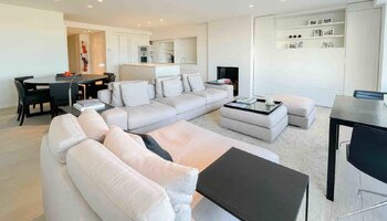 Appartement spacieux (3CH) avec vue frontale sur la mer 