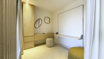 Uniek gerenoveerd appartement met twee slaapkamers 