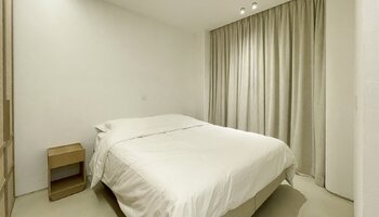 Uniek gerenoveerd appartement met twee slaapkamers 