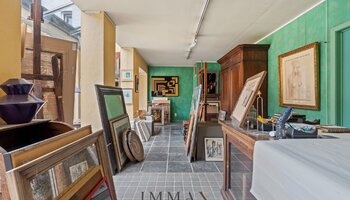 Authentiek handelshuis met ruim polyvalent magazijn/atelier