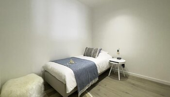 Gerenoveerd & gemeubeld 3SK-app vlakbij het Zegemeer & strand