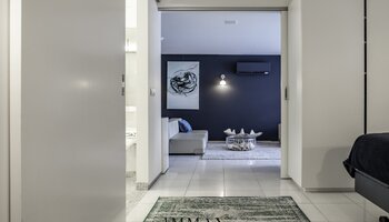 Exclusieve opbrengsteigendom met privé-woning, B&B met welness en magazijn 