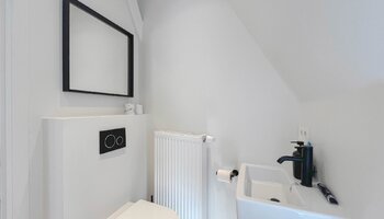 Uniek bemeubeld triplex appartement met 4 slaapkamers