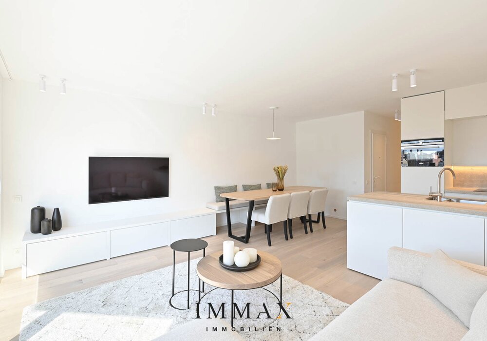 Appartement rénové avec terrasse orientée sud et parking