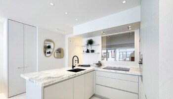 Magnifiek gerenoveerd 3-SK appartement met zeezicht 
