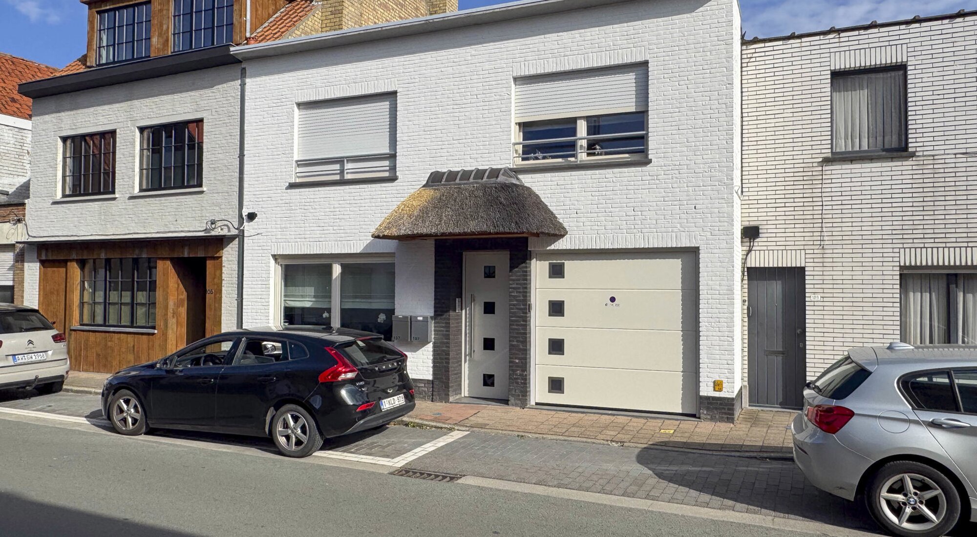 Gerenoveerde woning met garage 