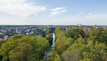 Appartement luxueusement fini avec une belle vue