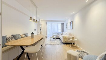 Appartement de 2 chambres joliment rénové près de la Driehoeksplein et de la Zeedijk 