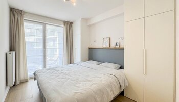 Appartement de 2 chambres joliment rénové près de la Driehoeksplein et de la Zeedijk 