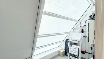 Lichtrijke penthouse met prachtig zonneterras 