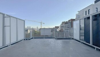 Vernieuwde penthouse met groot terras
