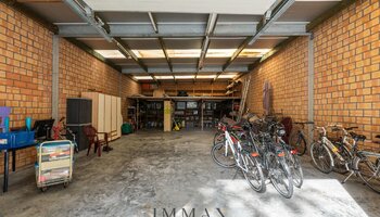 Immeuble commercial clé en main avec bureaux/appartements/entrepôts | Bruges (Sint-Andries)