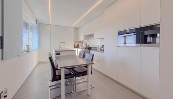 Prachtig duplex appartement met panoramisch zicht en ruime terrassen
