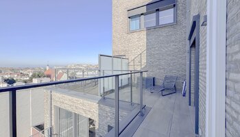 Prachtig duplex appartement met panoramisch zicht en ruime terrassen