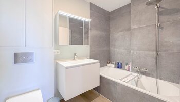 Prachtig duplex appartement met panoramisch zicht en ruime terrassen