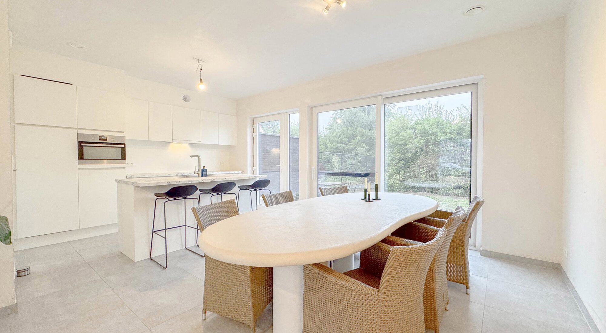 Villa neuve exclusive avec 3 chambres