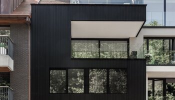 Uniek appartementsgebouw met 5 units en open zicht