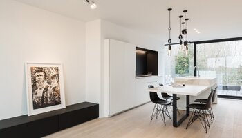 Uniek appartementsgebouw met 5 units en open zicht