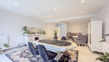 Maison individuelle spacieuse avec jardin