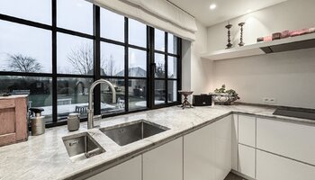 Villa de couple élégamment rénovée avec vue panoramique sur les polders de Knokse