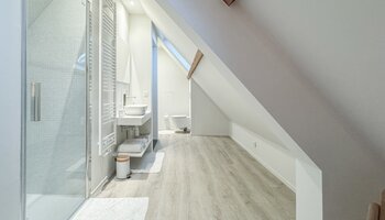 Villa de couple élégamment rénovée avec vue panoramique sur les polders de Knokse