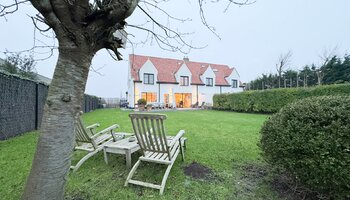 Villa de couple élégamment rénovée avec vue panoramique sur les polders de Knokse