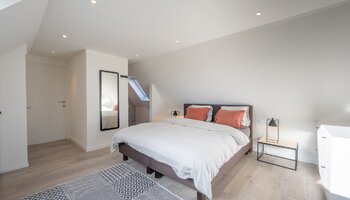 Ferme exclusive avec annexe séparée dans une situation privilégiée (5.550 m² de terrain)