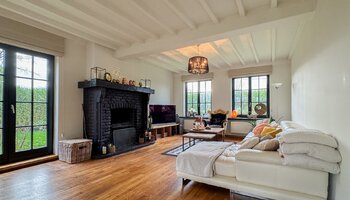 Instapklare ruime alleenstaande woning