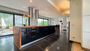 Instapklare ruime alleenstaande woning