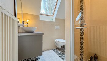 Instapklare ruime alleenstaande woning