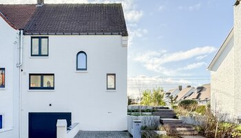 Villa pour couple avec jardin, superbement rénovée