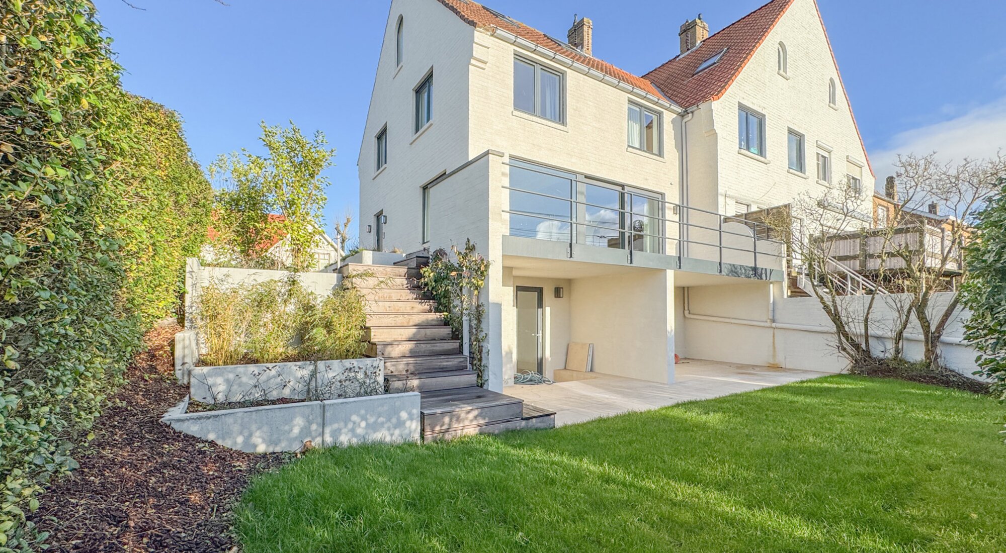 Villa pour couple avec jardin, superbement rénovée