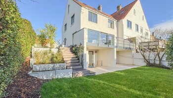 Villa pour couple avec jardin, superbement rénovée