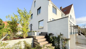 Villa pour couple avec jardin, superbement rénovée