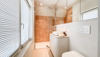Villa pour couple avec jardin, superbement rénovée