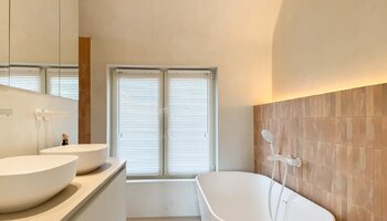 Villa pour couple avec jardin, superbement rénovée