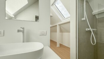 Villa pour couple avec jardin, superbement rénovée