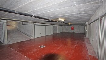 Box double garage spacieux et accessible proche du centre et de la plage