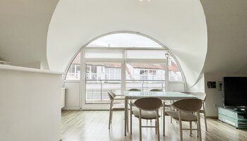 Ruim duplex-appartement nabij het centrum 