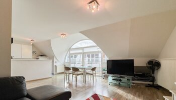 Ruim duplex-appartement nabij het centrum 